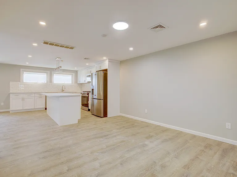 46 Kentucky St #1 — Photo 8