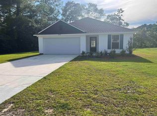 10922 S Lakeside Dr, Denham Springs, LA 70726