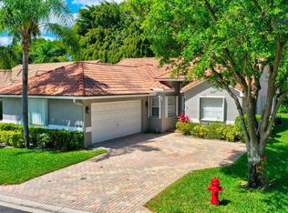 5391 Grande Palm Cir, Delray Beach, FL 33484