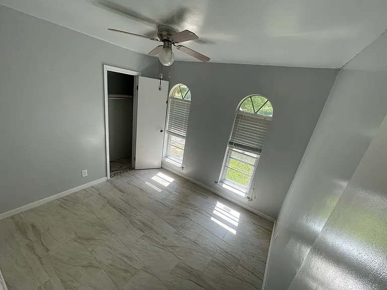1217 Bland Ave — Photo 6