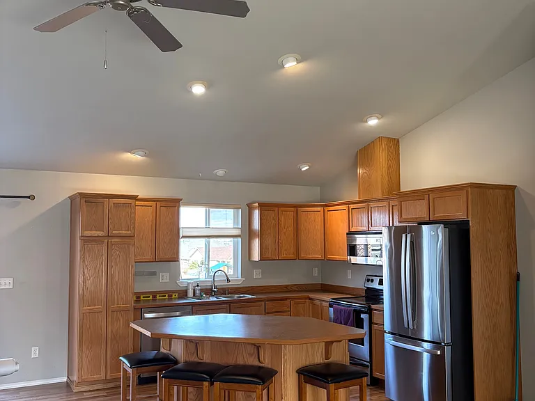 2079 Lasso Dr — Photo 4