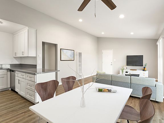 2nd image of 4928 W Martin Luther King Jr Blvd #4881L3
