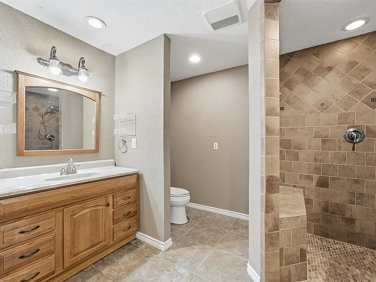1727 Beckman Dr — Photo 12