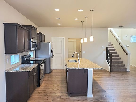 3rd image of 7913 161st St E