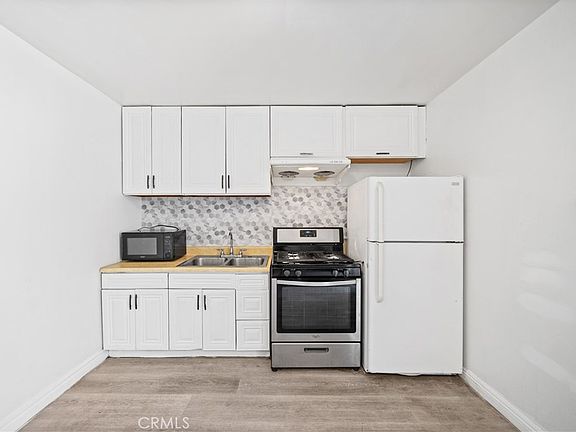 5th image of 5916 Rosemead Blvd