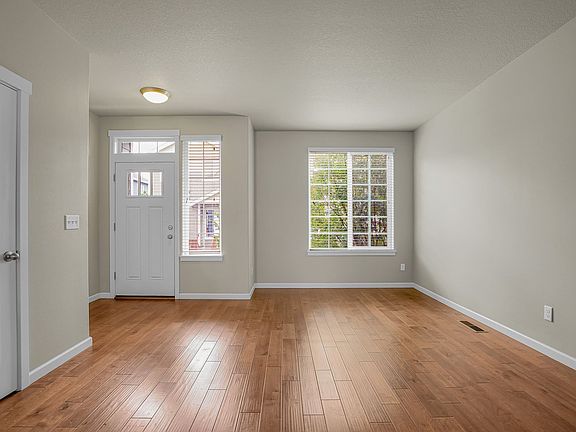 5th image of 18370 SW Annamae Ln