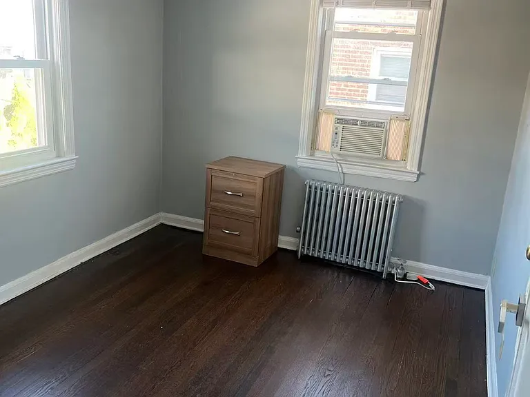 662 Willow Ave #2 — Photo 10