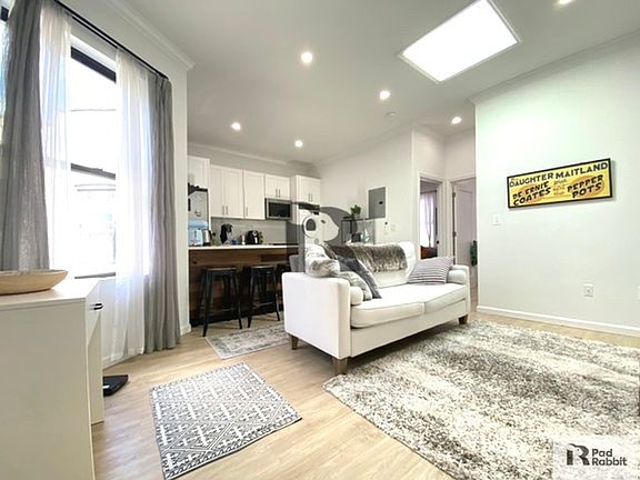 3rd image of 652 Rogers Ave APT 3F