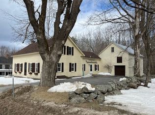 16 Middleton Rd, Wolfeboro, NH 03894