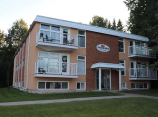 506 E 41st St #4, Edson, AB T7E1A2