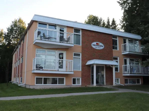 506 E 41st St #4, Edson, AB T7E 1A2