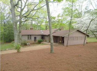 1601 Lula Lake Rd, Lookout Mountain, GA 30750