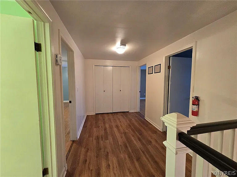 161 Foxpoint Dr W — Photo 19