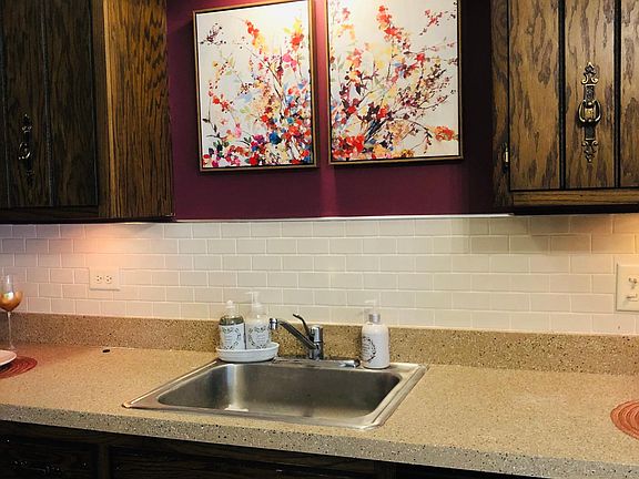 4th image of 7131 Hickory St APT 1