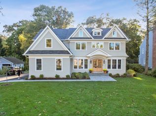 7 Tioga Pass, Short Hills, NJ 07078