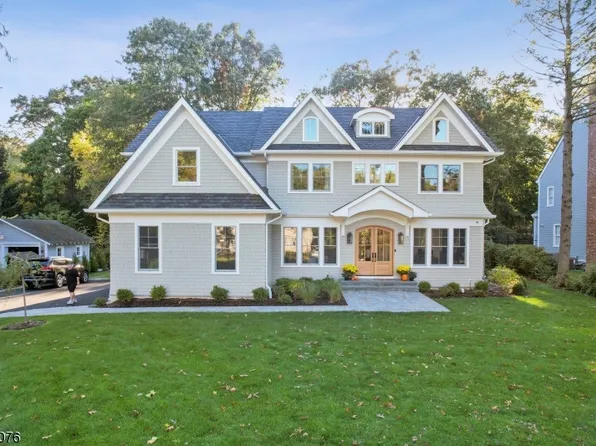 7 Tioga Pass, Millburn Twp., NJ 07078