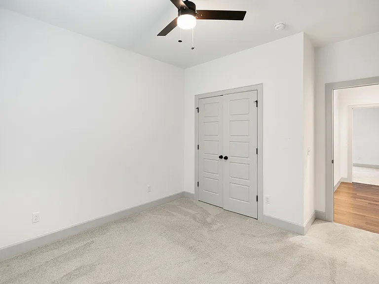 1001 Laux Ln — Photo 13