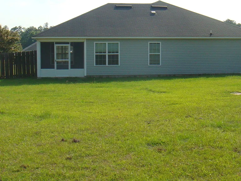 5761 Emily Ln — Photo 10