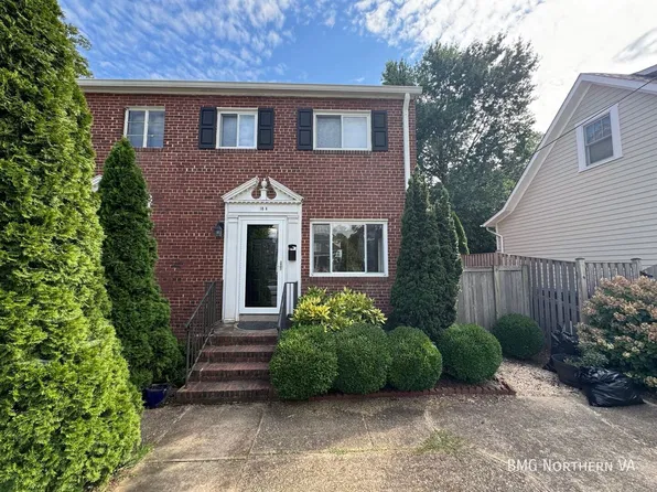 18 1/2 W Wyatt Ave, Alexandria, VA 22301