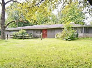 310 E Social Row Rd, Dayton, OH 45458