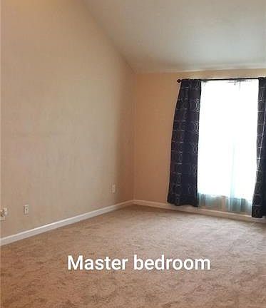 3rd image of 305 Dixie Dr