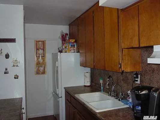 Sold by Douglas Elliman | media 9