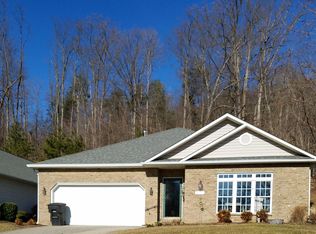 6001 Brahma Rd, Roanoke, VA 24018