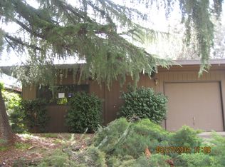 5744 Locust Ave, Carmichael, CA 95608