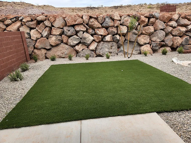828 E Desert Cactus Dr — Photo 8