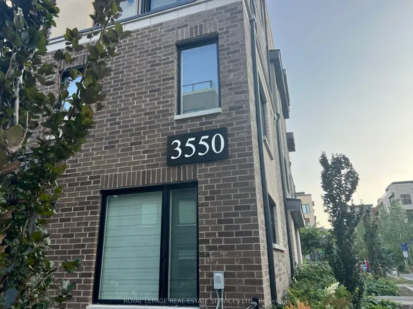 3550 Colonial Dr Unit 27, Mississauga, ON L5L 0C1
