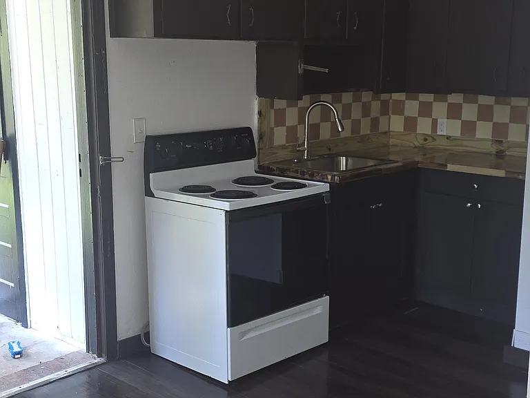 5825 Poitier Dr — Photo 3