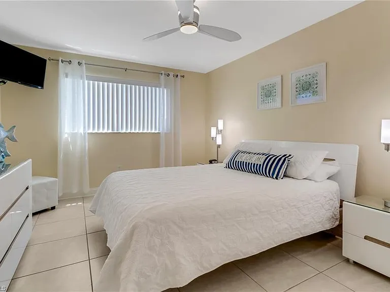 701 N Barfield Dr — Photo 21
