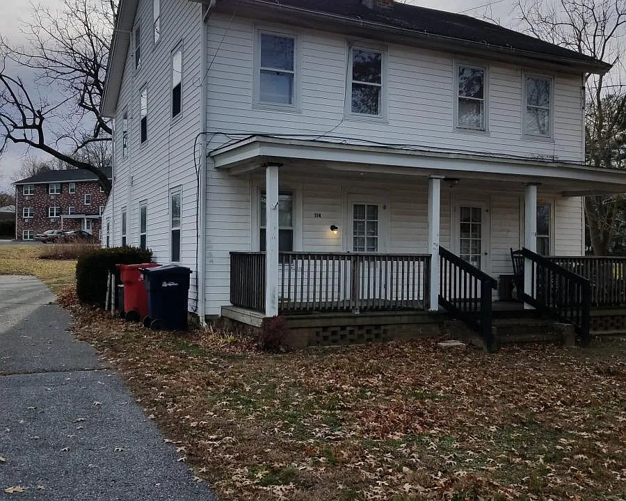 114 Central Ave