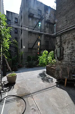 Rented by Bohemia Realty Group | media 25