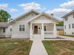 1061 S Roanoke Ave, Springfield, MO 65807