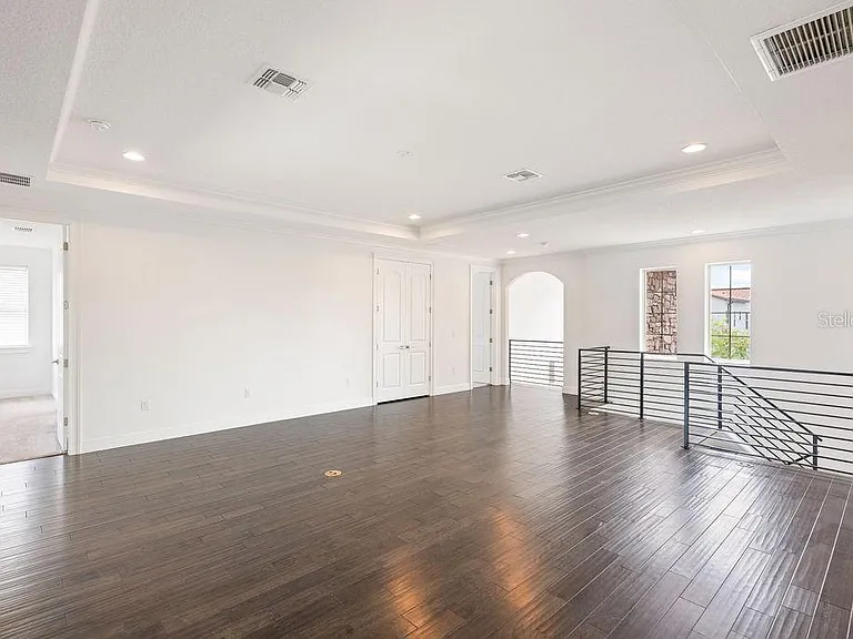 706 Canopy Estates Dr — Photo 38