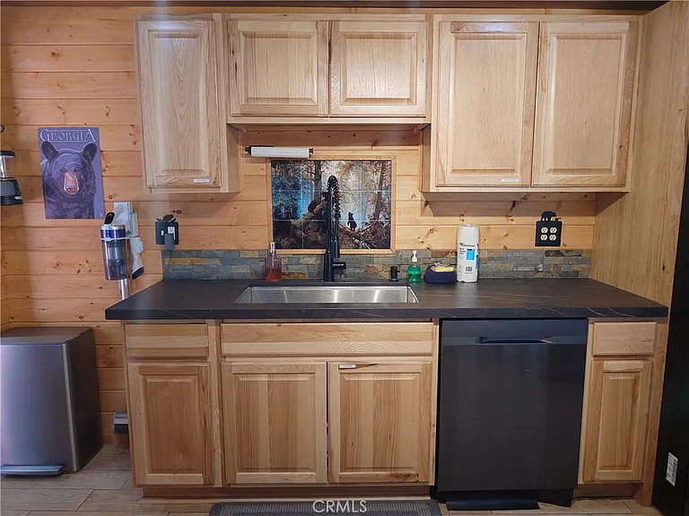 787 Georgia St — Photo 11