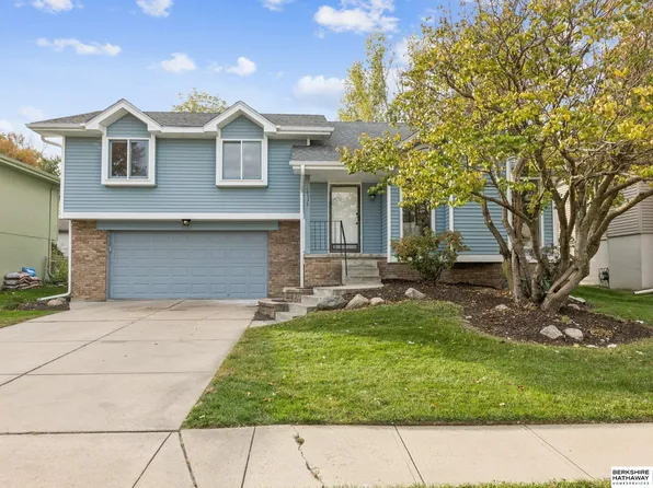 14539 Karen St, Omaha, NE 68137