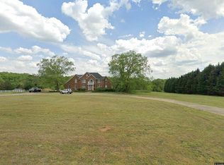 705 Jenkins Bridge Rd, Simpsonville, SC 29680