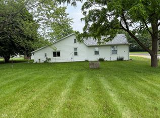 640 S Cherry St, Losantville, IN 47354