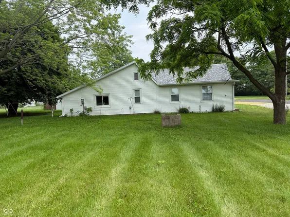 640 S Cherry St, Losantville, IN 47354