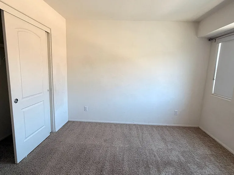 5474 Starlight Pl — Photo 14