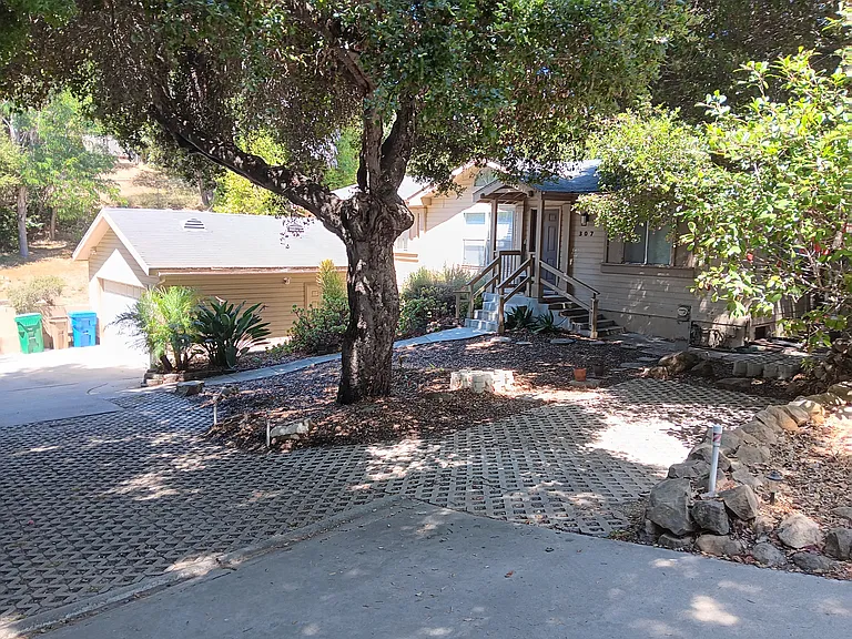 307 El Sueno Rd — Photo 3