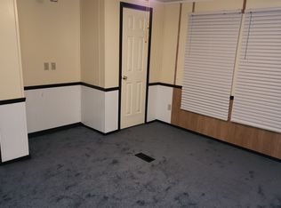 213 Witcher St, Union Point, GA 30669