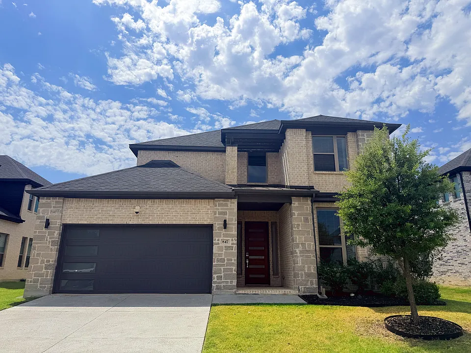 847 Calusa Dr