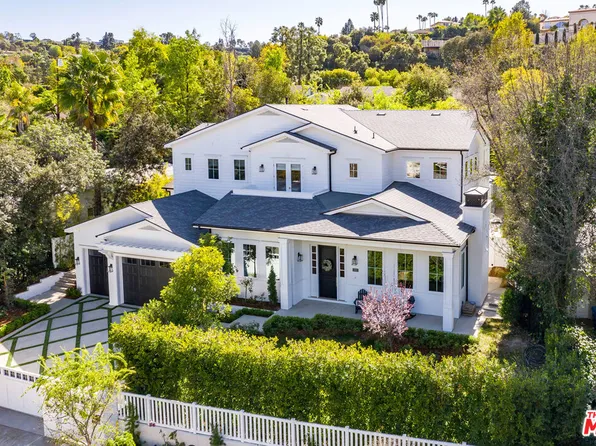 4143 Hayvenhurst Dr, Encino, CA 91436