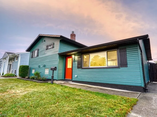 15713 Holland Rd, Brookpark, OH 44142
