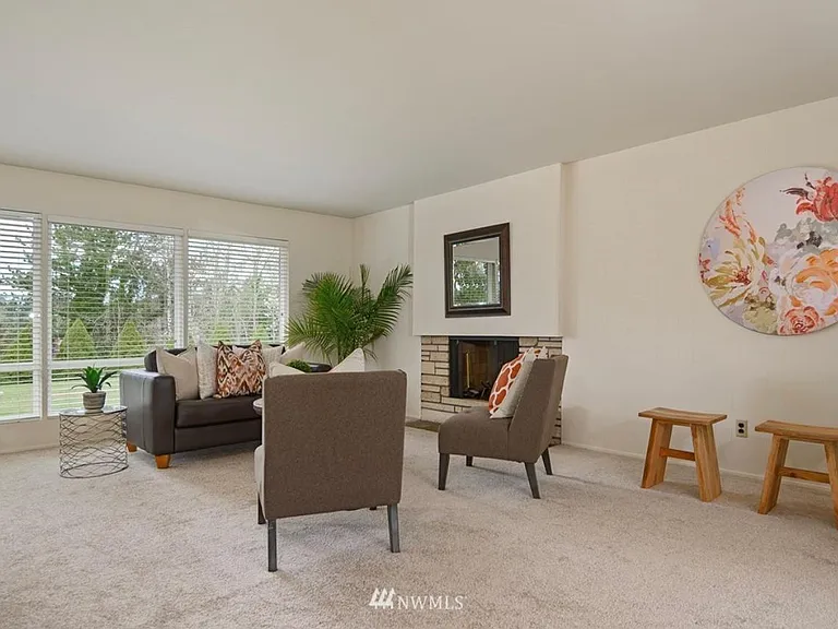 3841 81st Ave SE — Photo 1