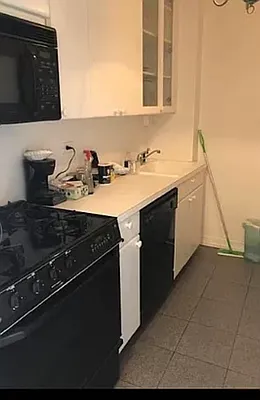 Rented by BSRG Realty | media 6