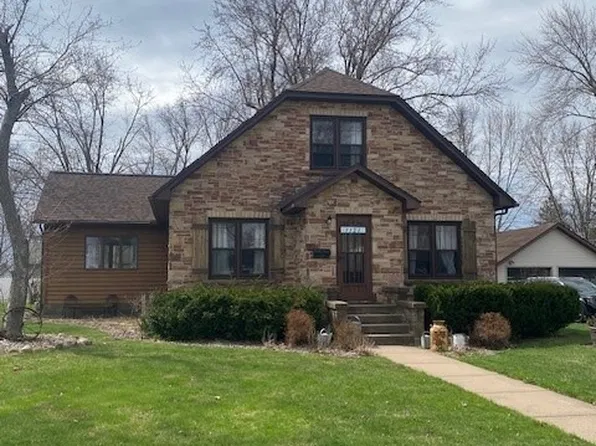 1121 Water Street, Chippewa Falls, WI 54729